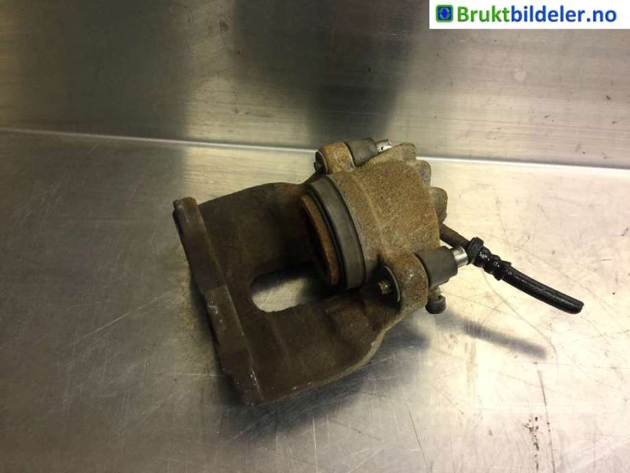 Bremsecaliper høyre foran til Volvo XC70 2005-2007 (Type I, Fase 2)  (VOLVO|8251317|)