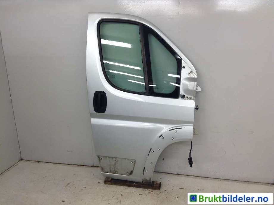 Dør høyre 2dørs til Peugeot Boxer 2007-2013 (Type III, Fase 1) (PEUGEOT|9004 EE||16 824 774 80)