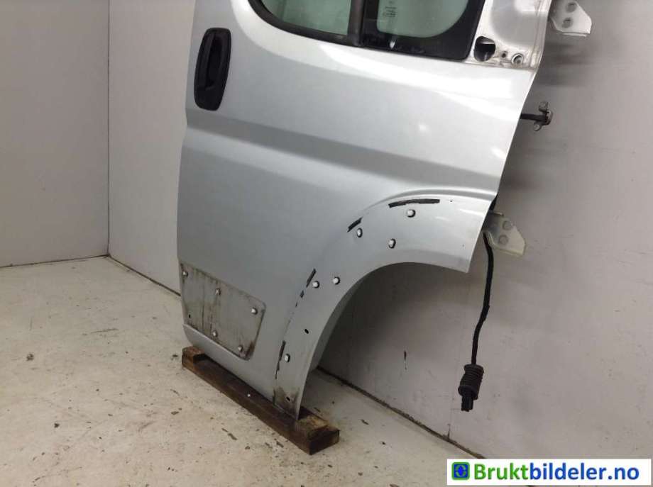 Dør høyre 2dørs til Peugeot Boxer 2007-2013 (Type III, Fase 1) (PEUGEOT|9004 EE||16 824 774 80)