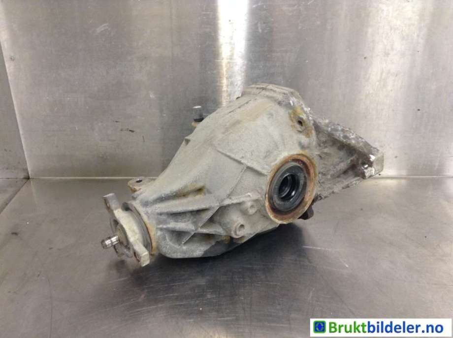 Kardang klokke bak til Mercedes E-Klasse 2009-2013 (Fase 1) (W212) (W212) (MERCEDES|A 204 350 01 14|)
