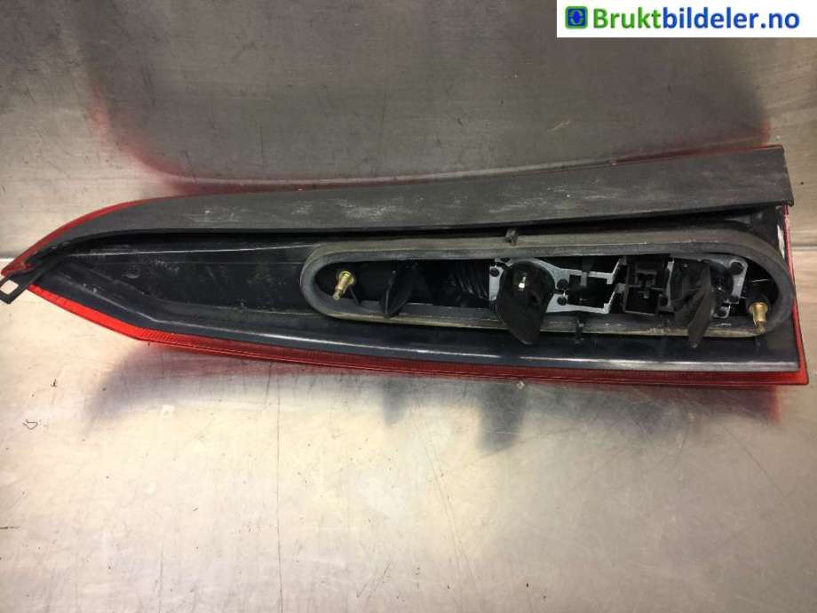 Baklykt høyre til Volvo V70 2000-2004 (Type II, Fase 1)  (VOLVO|9474851|)