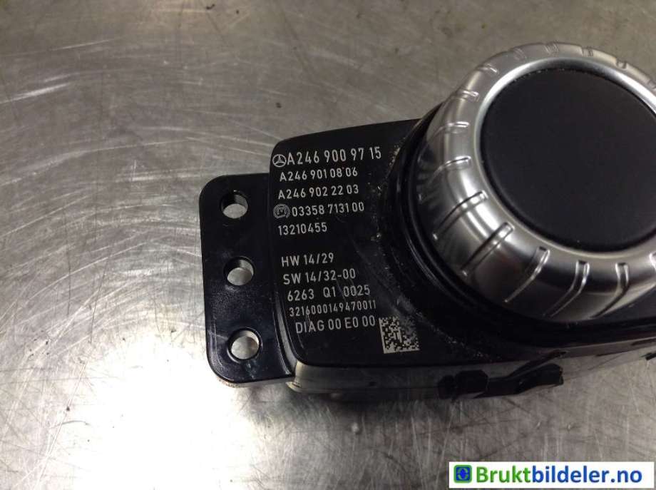 Bilstereo diverse til Mercedes B-Klasse 2011-2018 (W246) (W246) (MERCEDES|A 246 900 97 15|)