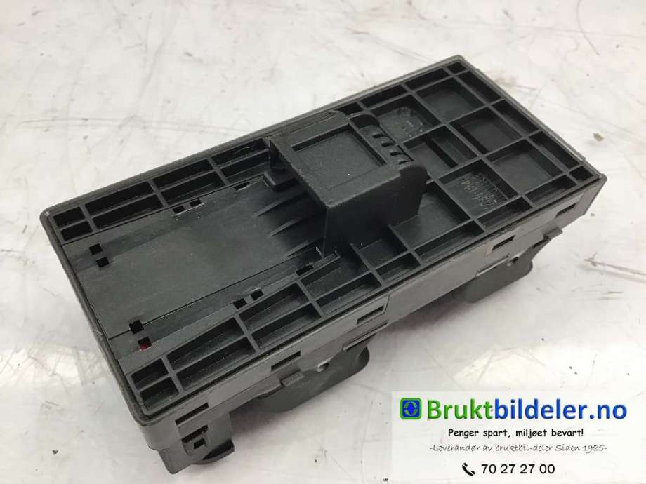 Bryter ruteheis til Audi A1 2010-2014 (Type I, Fase 1)  (AUDI|8X0 959 851|)