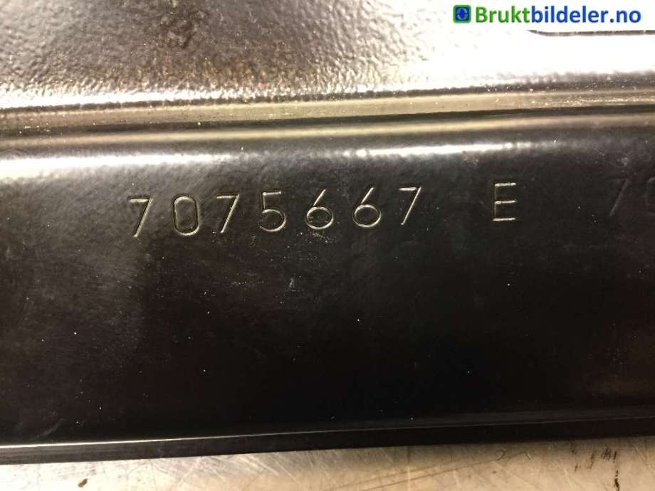 Ruteheis venstre foran til BMW 5-Serie 2003-2010 (E60/E61) (E60/E61) (BMW|7 075 667 E|)