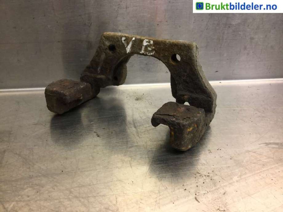 Bremsecaliper brakett til BMW 5-Serie, 2003-2010 (E60/E61) (E60/E61) (BMW|34216766074)