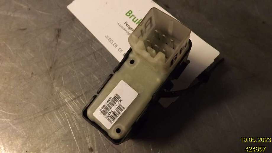 Bryter ruteheis til Jeep Patriot 2007-2010  (JEEP|56040693AD/A|)