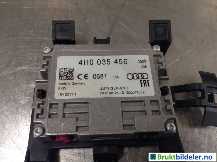 Antenne forsterker til VW e-Golf 2014-2017 (Fase 1)  (VOLKSWAGEN|4H0 035 456|)