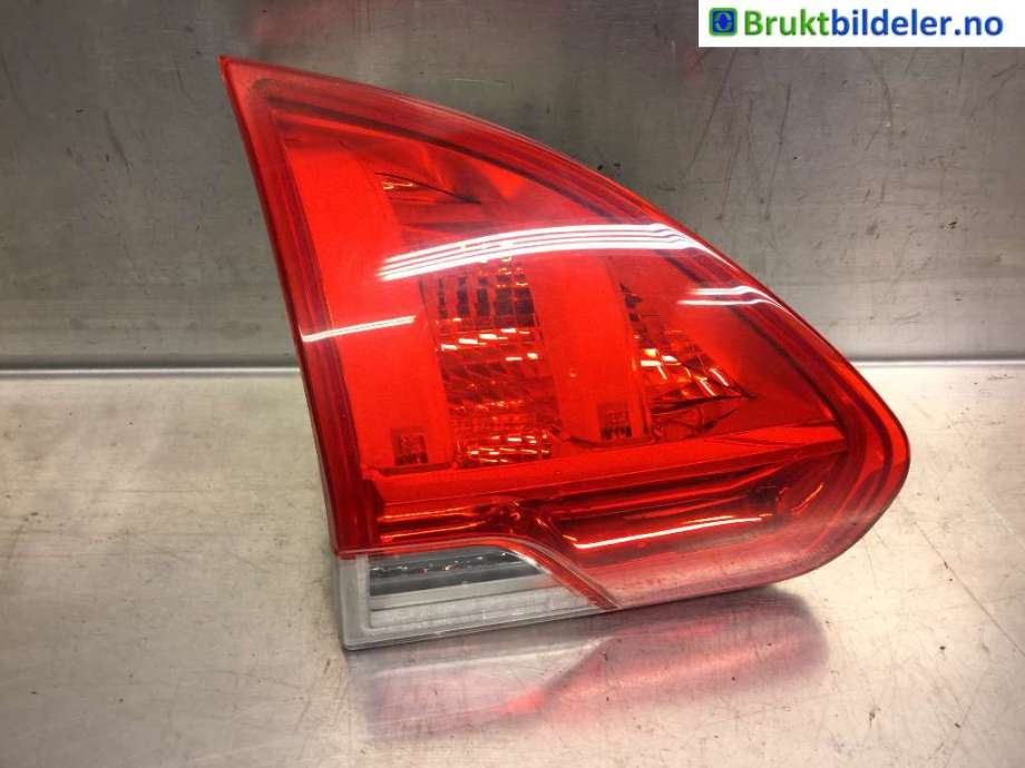 Baklykt venstre indre til Peugeot 2008, 2013-2019 (Type I)  (PEUGEOT|9678074480)