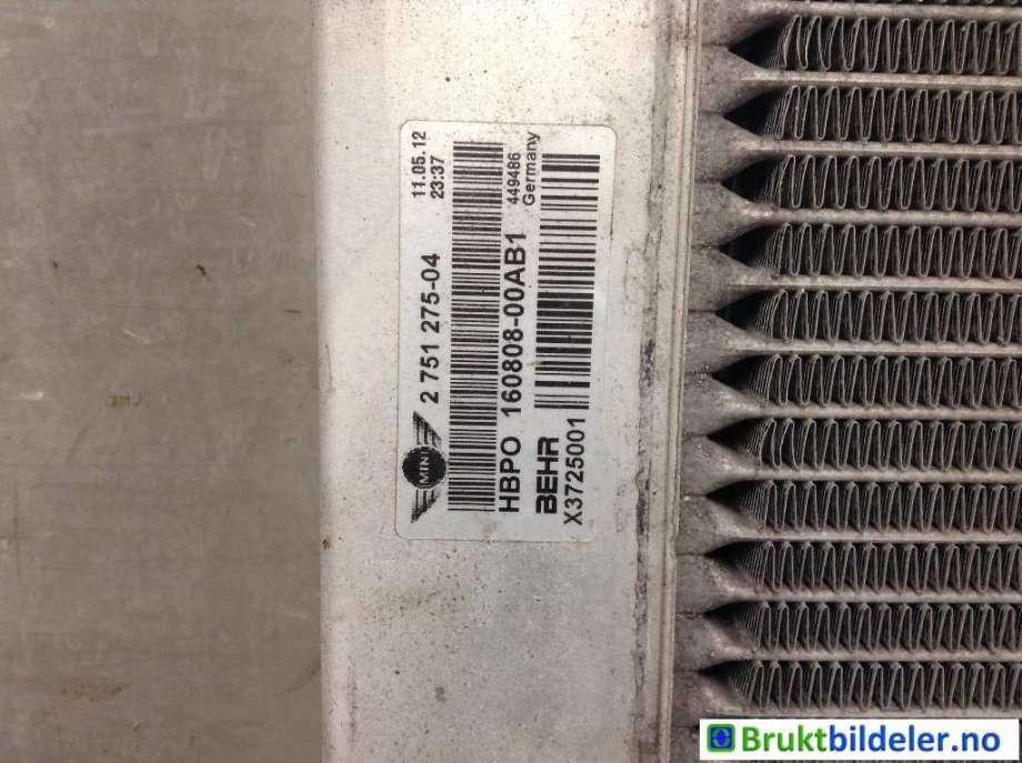 Radiator (manuell gir) til Mini Countryman 2010-2016 (R60) (R60) (MINI|2751275-04|160808-00AB1|X3725001)