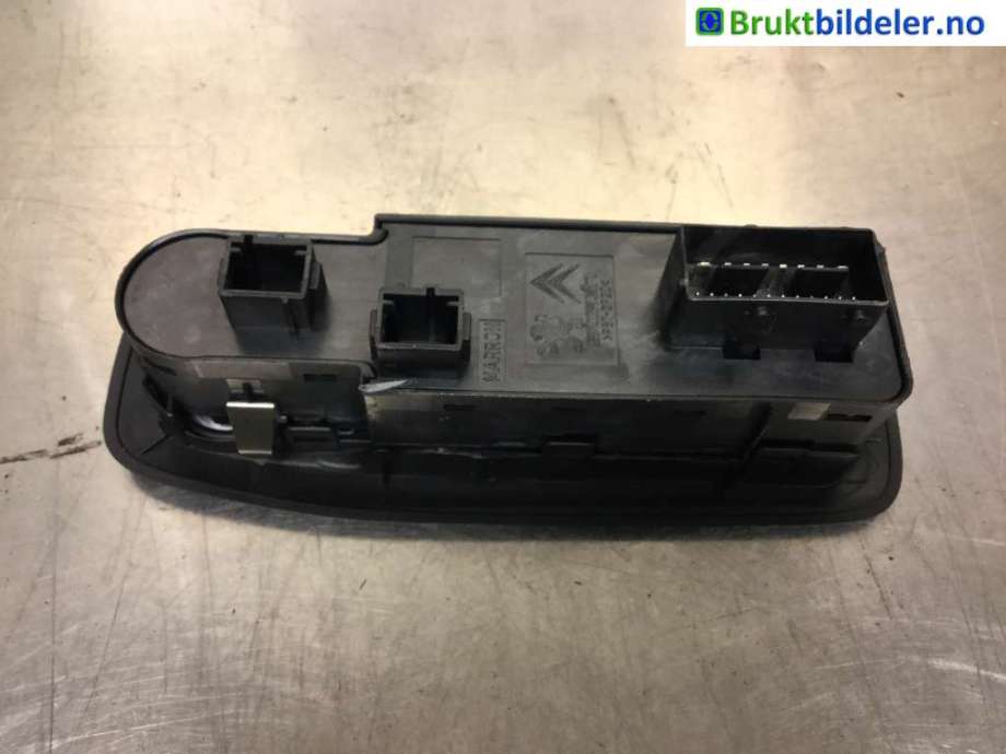 Bryter ruteheis til Peugeot 2008 2013-2019 (Type I)  (PEUGEOT|96749624ZD|)