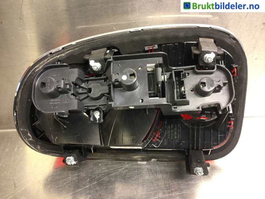Baklykt venstre til Mini Countryman 2010-2016 (R60) (R60) (MINI|63 21 9 808 149||9808149-01)