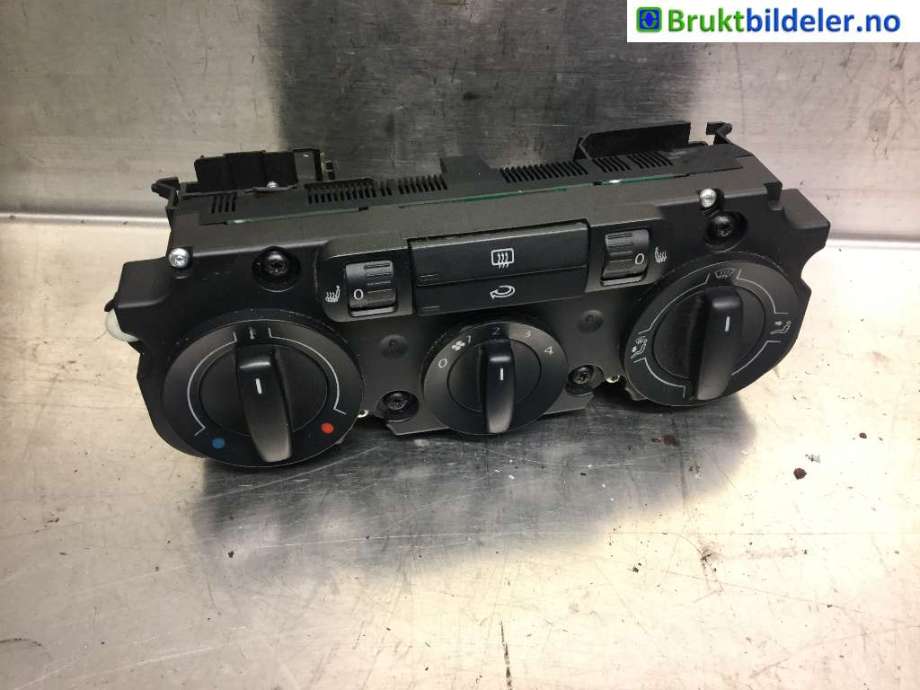 Varmeapparat betjening til VW Caddy, 2004-2010 (Type III, Fase 1)  (VOLKSWAGEN|1K0 819 047 BN)
