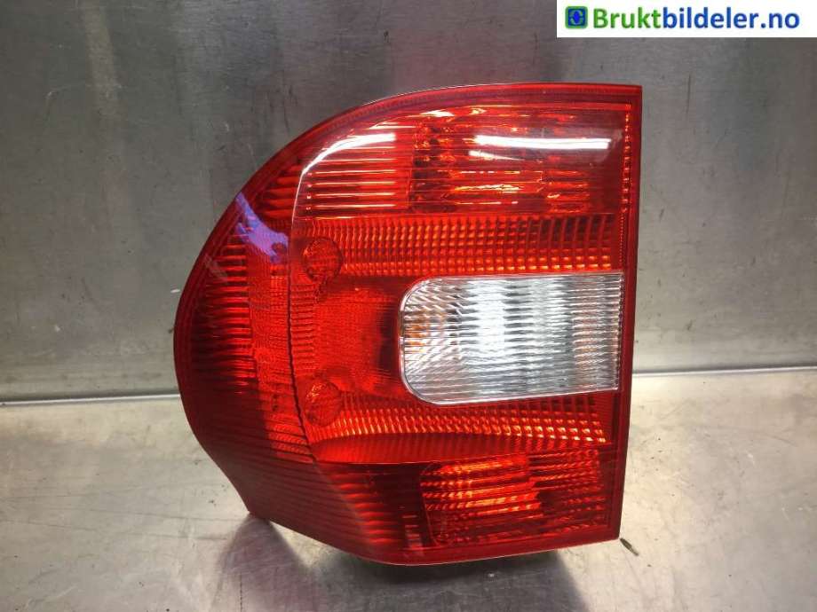 Baklykt høyre til Škoda Yeti, 2009-2013 (Fase 1)  (SKODA|5L0 945 112)