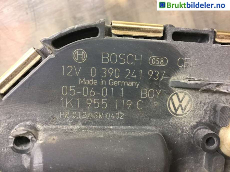 Viskermotor frontrute til VW Jetta 2005-2010  (VOLKSWAGEN|1K1 955 119 C|0 390 241 937|)