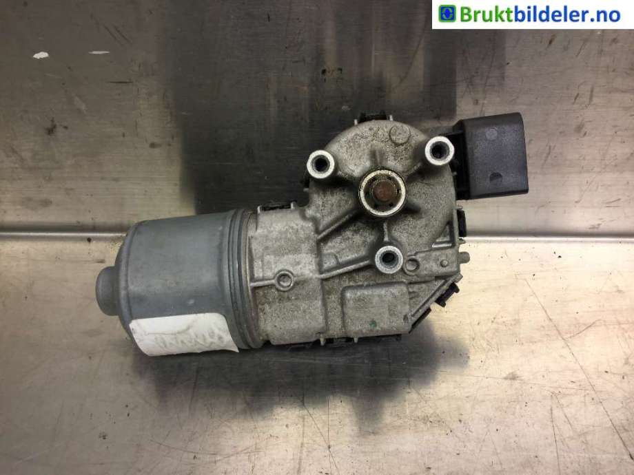Viskermotor frontrute til VW Passat, 2001-2005 (B5,3BG) (B5,3BG) (VOLKSWAGEN|3B1955113D)