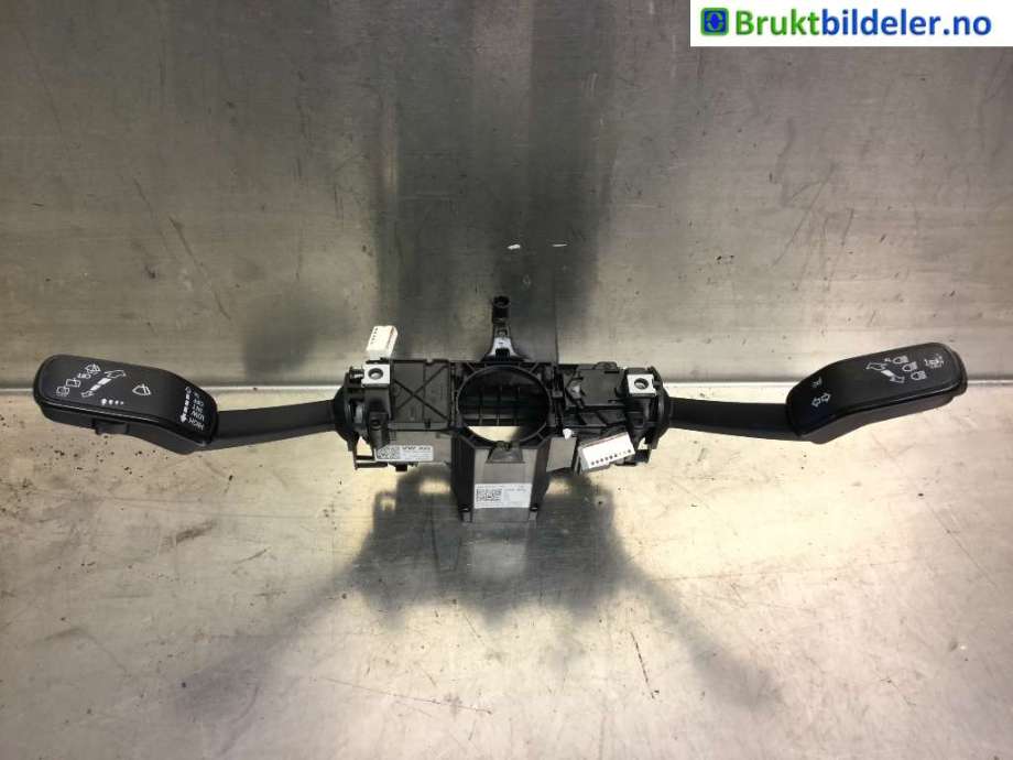 Bryter combi til VW Passat, 2015-2019 (Fase 1) (B8) (B8) (VOLKSWAGEN|3Q0 953 521 DM)
