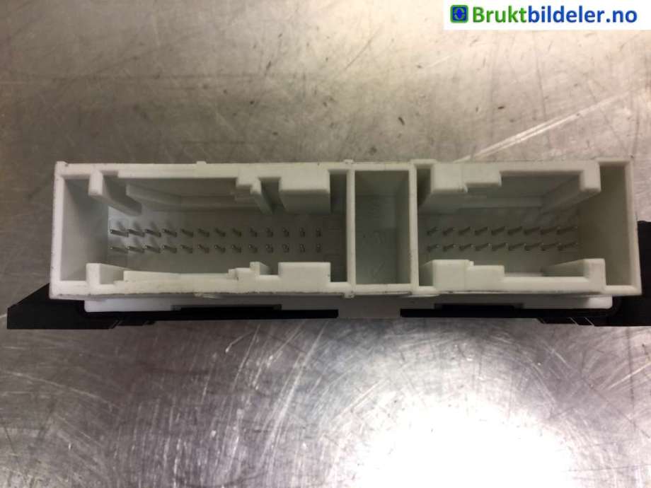 Styreenhet parkering til VW Passat 2015-2019 (Fase 1) (B8) (B8) (VOLKSWAGEN|5QA 919 298|)