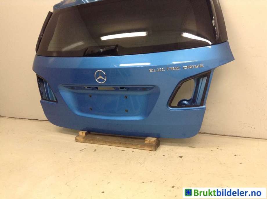 Bakluke combi til Mercedes B-Klasse 2011-2018 (W246) (W246) (MERCEDES|A 246 740 01 05||A 246 740 01 01)