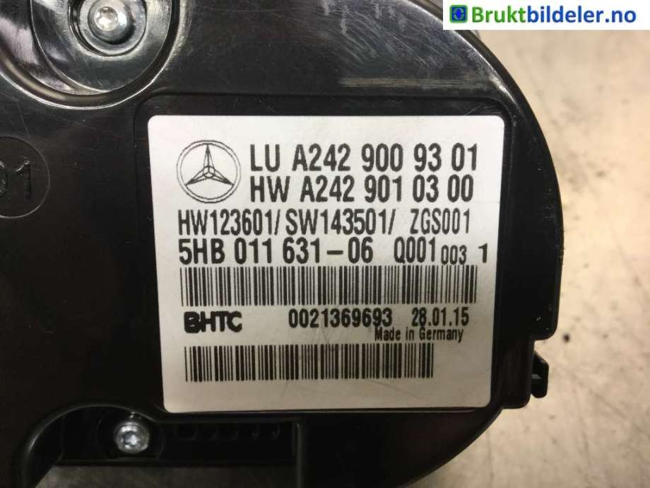 Varmeapparat betjening til Mercedes B-Klasse 2011-2018 (W246) (W246) (MERCEDES|A 242 900 93 01|5HB 011 631-06|)