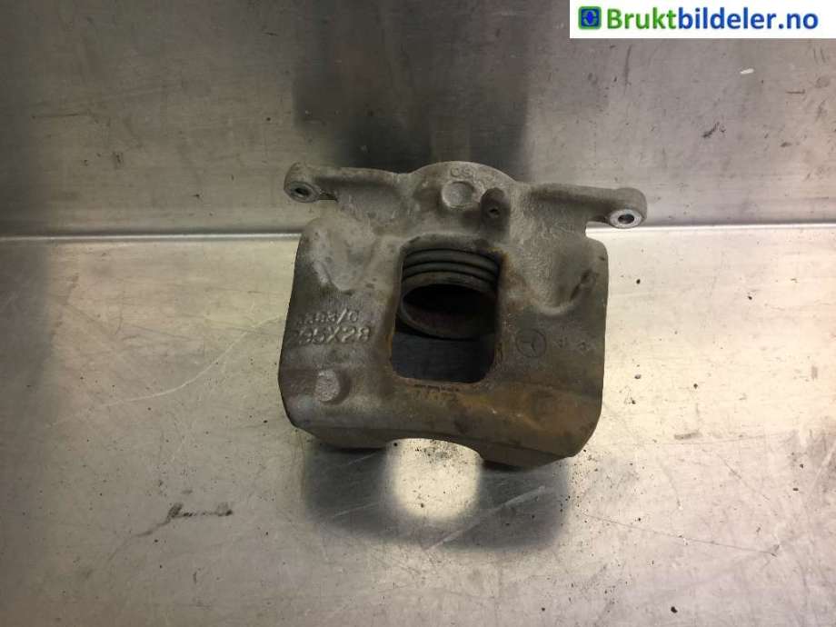 Bremsecaliper høyre foran til Mercedes B-Klasse, 2011-2018 (W246) (W246) (MERCEDES|A 000 421 38 81)