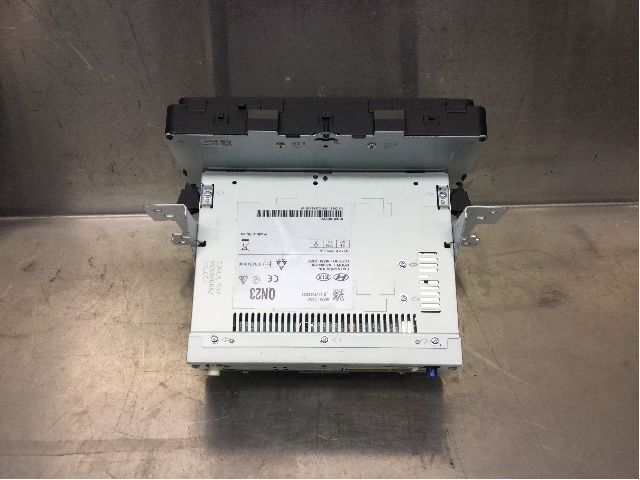 Bilstereo til Kia Niro 2016-2021  (KIA|96550-Q4231|)