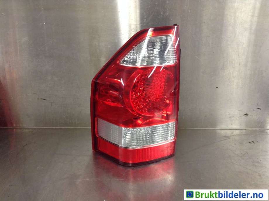 Baklykt venstre til Mitsubishi Pajero, 2000-2006 (Type III) (MITSUBISHI|)