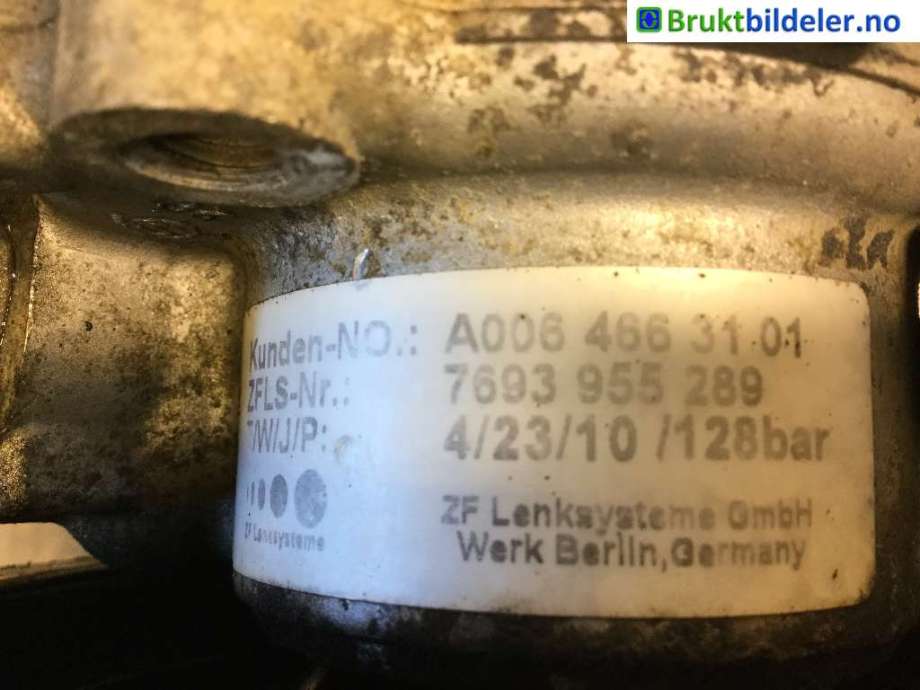 Servo pumpe mekanisk til Mercedes R-Klasse 2006-2013 (W251) (W251) (MERCEDES|A 006 466 31 01|)