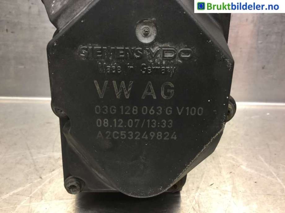 Spjeldhus til VW Touran 2007-2010 (Type I, Fase 2)  (VOLKSWAGEN||A2C53249824|03G 128 063 A)
