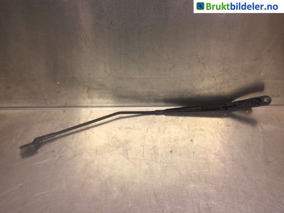 Viskerarmer frontrute til VW Touran, 2007-2010 (Type I, Fase 2)  (VOLKSWAGEN|2K1 955 410 A)