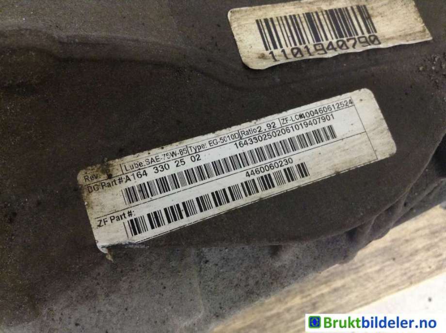 Kardang til Mercedes R-Klasse 2006-2013 (W251) (W251) (MERCEDES|A 164 330 25 03|)