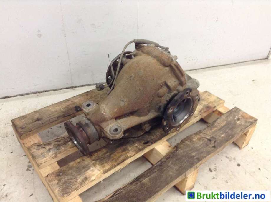 Kardang klokke bak til Mitsubishi Pajero, 2000-2006 (Type III) (MITSUBISHI|3501A322)
