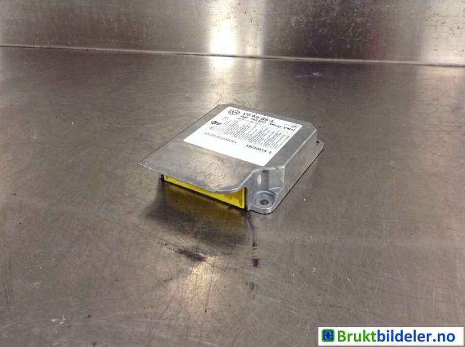 Airbag elektronikk til VW Transporter / Caravelle, 2003-2009 (Fase 1) (T5) (T5) (VOLKSWAGEN|1C0 909 605 A)