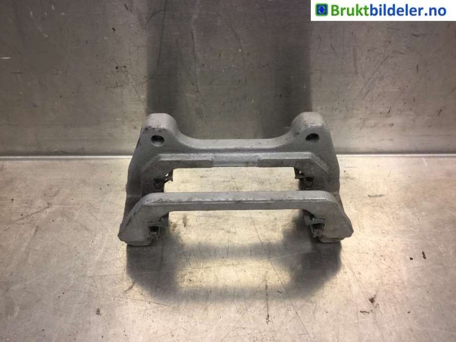 Bremsecaliper brakett til Tesla Model Y, 2021-2024 (Type I)  (TESLA|)