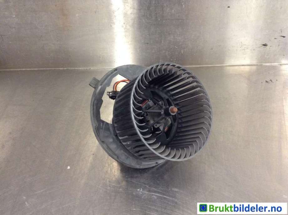 Varmeapparat motor til VW Passat, 2011-2015 (B7) (B7) (VOLKSWAGEN|3C1 820 015 Q)