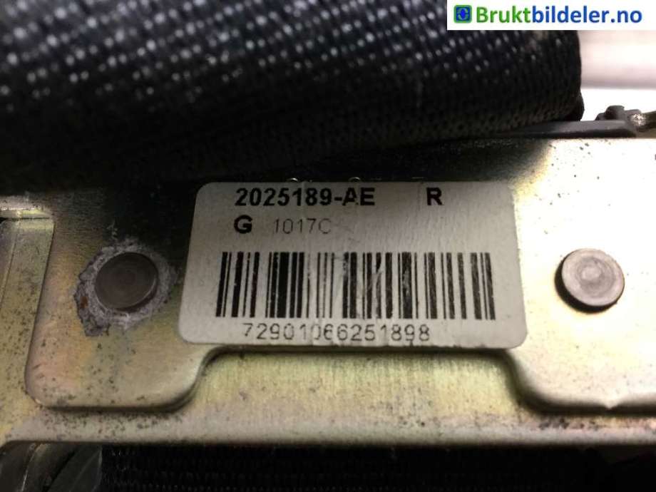 Sikkerhetsbelte foran høyre til Nissan Navara 2005-2010 (Fase 1) (D40) (D40) (NISSAN|2025189-AE|)