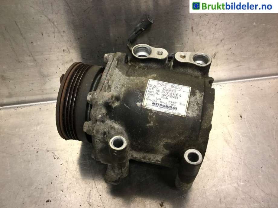 Aircondition kompressor til Suzuki Ignis, 2003-2010 (Type I) (UNGARN) (UNGARN) (SUZUKI|95200-86GA0)