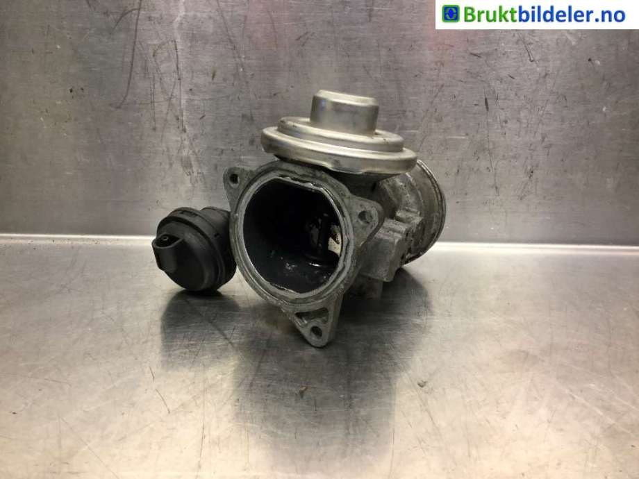 Spjeldhus til VW Transporter / Caravelle 2003-2009 (Fase 1) (T5) (T5) (VOLKSWAGEN|038 129 637 L|)