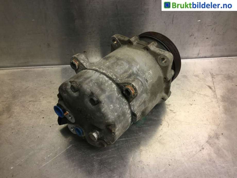 Aircondition kompressor til VW Transporter / Caravelle 2003-2009 (Fase 1) (T5) (T5) (VOLKSWAGEN|7E0 820 803 D|SD7V16|)