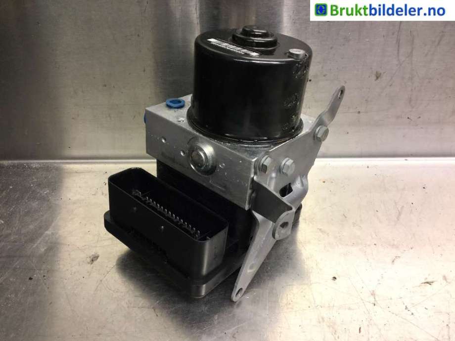 ABS sentral til BMW 3-Serie, 2005-2011 (E90/E91/E92/E93) (E90/E91/E92/E93) (BMW|34 51 6 789 300-01)