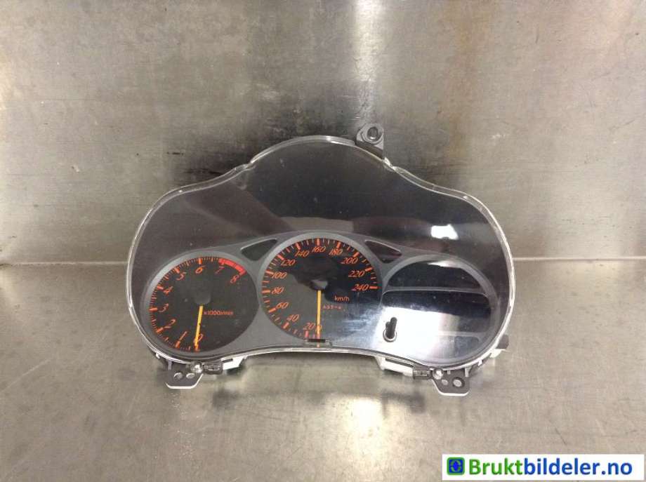Instrumentpanel til Toyota Celica, 2000-2005 (Type VII)  (TOYOTA|83800-2B130)