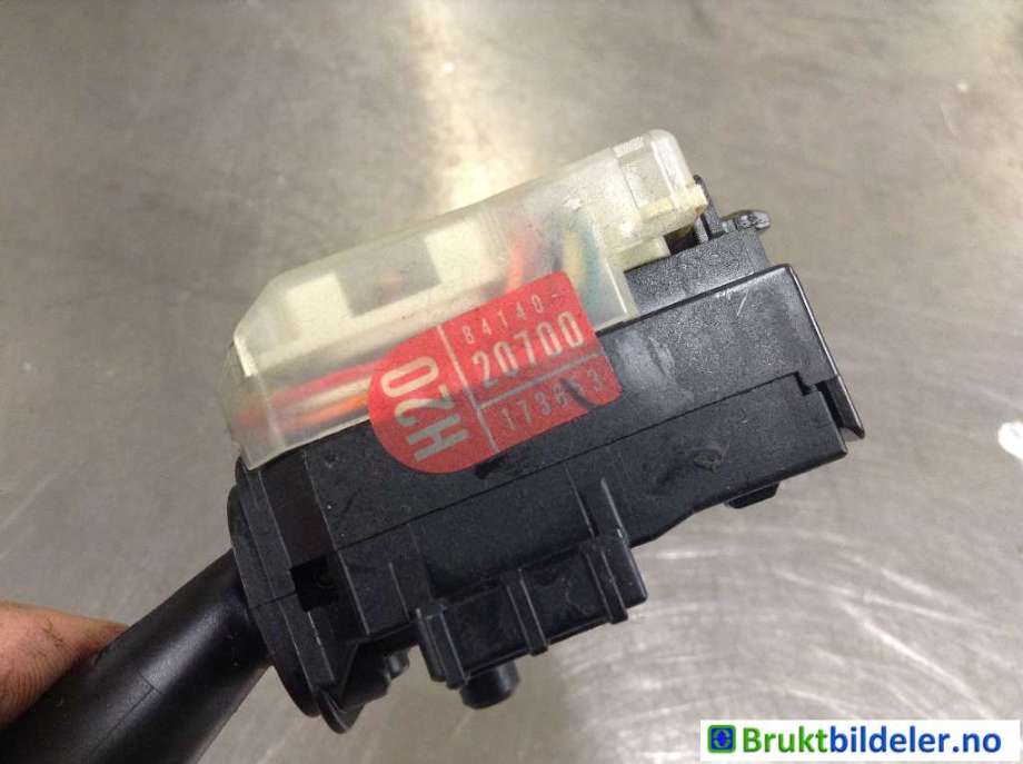 Bryter blink til Toyota Celica 2000-2005 (Type VII)  (TOYOTA|84140-20700|)