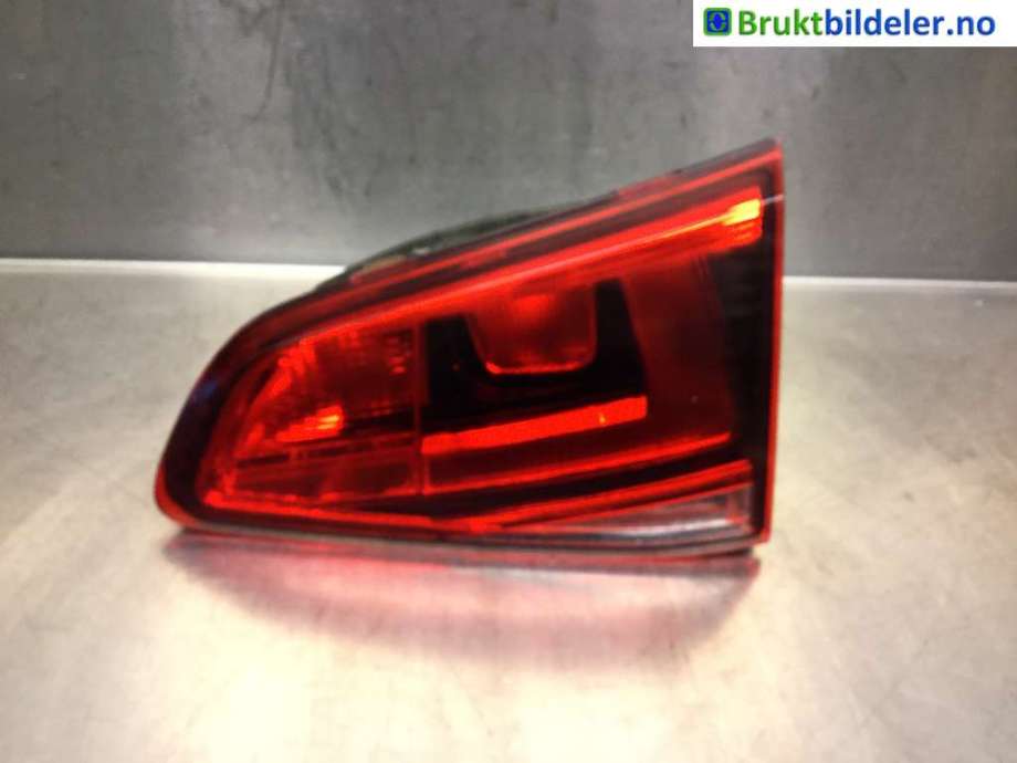 Baklykt høyre indre til VW Golf VII, 2012-2017 (Fase 1)  (VOLKSWAGEN|)