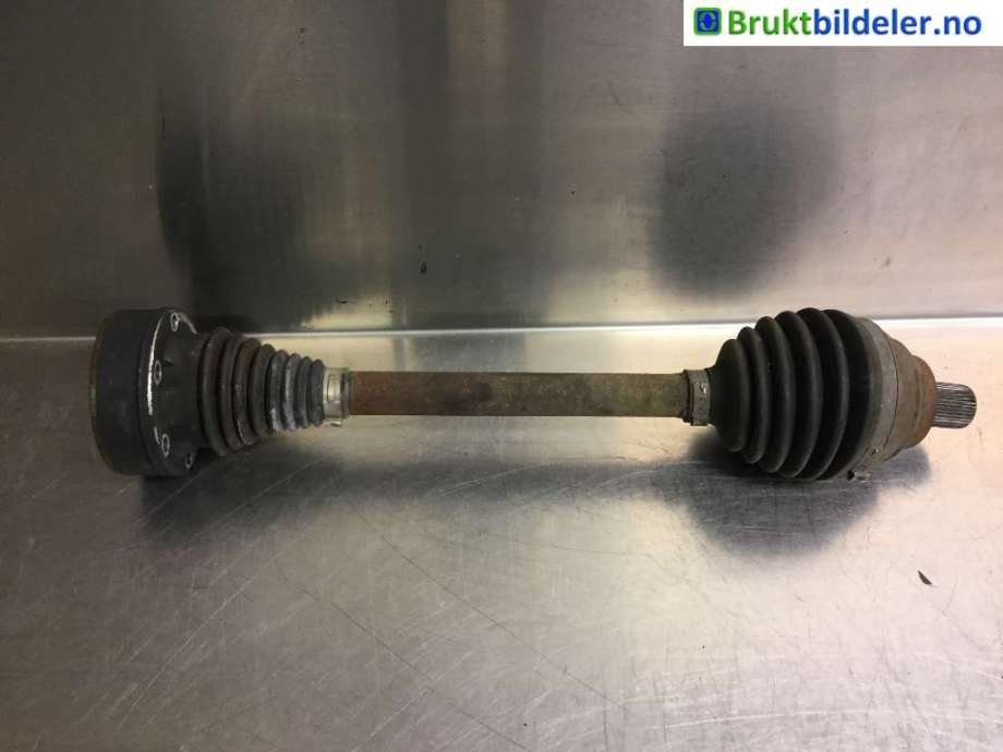 Drivaksel venstre foran til VW Golf VII, 2012-2017 (Fase 1)  (VOLKSWAGEN|1K0 407 271 LB)