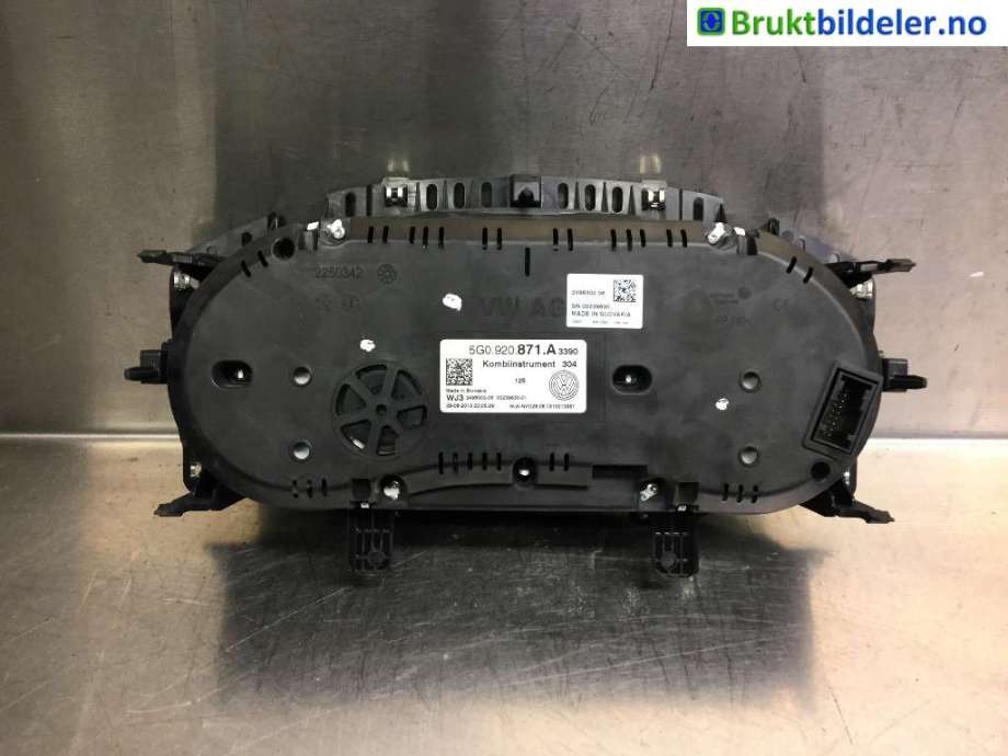 Instrumentpanel til VW Golf VII 2012-2017 (Fase 1)  (VOLKSWAGEN|5G0 920 871 A|)