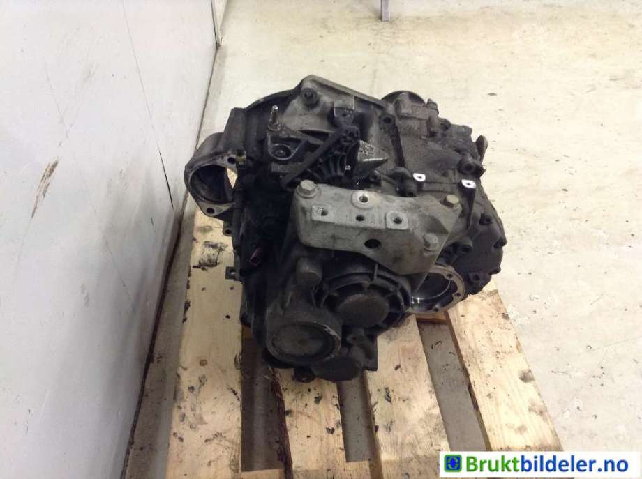 Girkasse manuell 6-trinn til VW Golf VII 2012-2017 (Fase 1)  (VOLKSWAGEN||MRV)