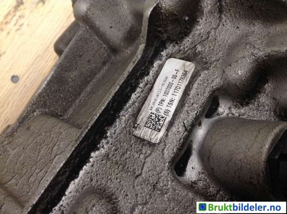 Motor elbil bak til Tesla Model X 2016-->>  (TESLA|1047000-00-F|L2S|)