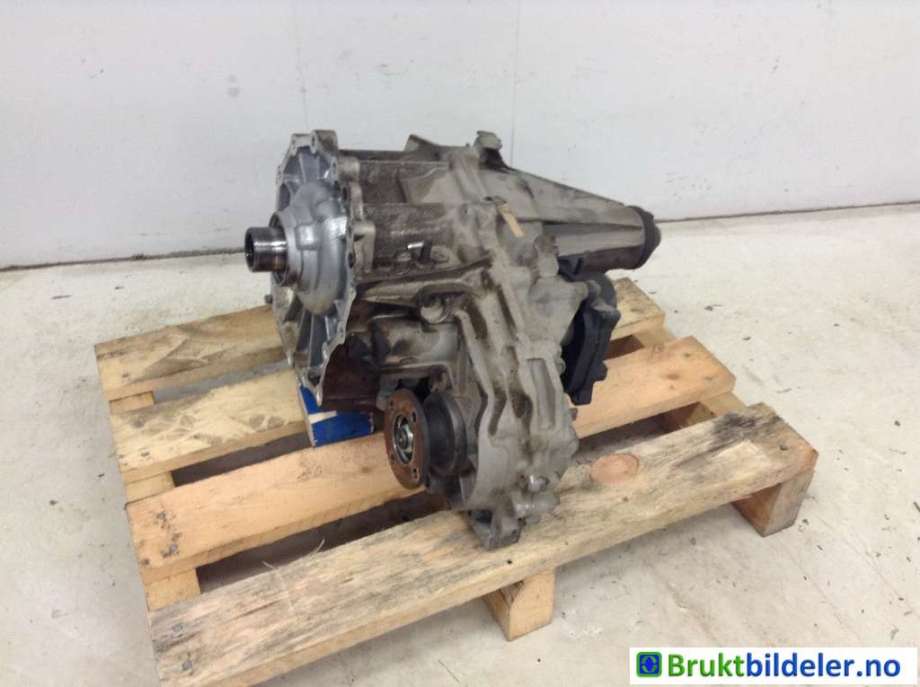 Girkasse 4WD fordelingskasse til Nissan Navara, 2005-2010 (Fase 1) (D40) (D40) (NISSAN|33100EA301)
