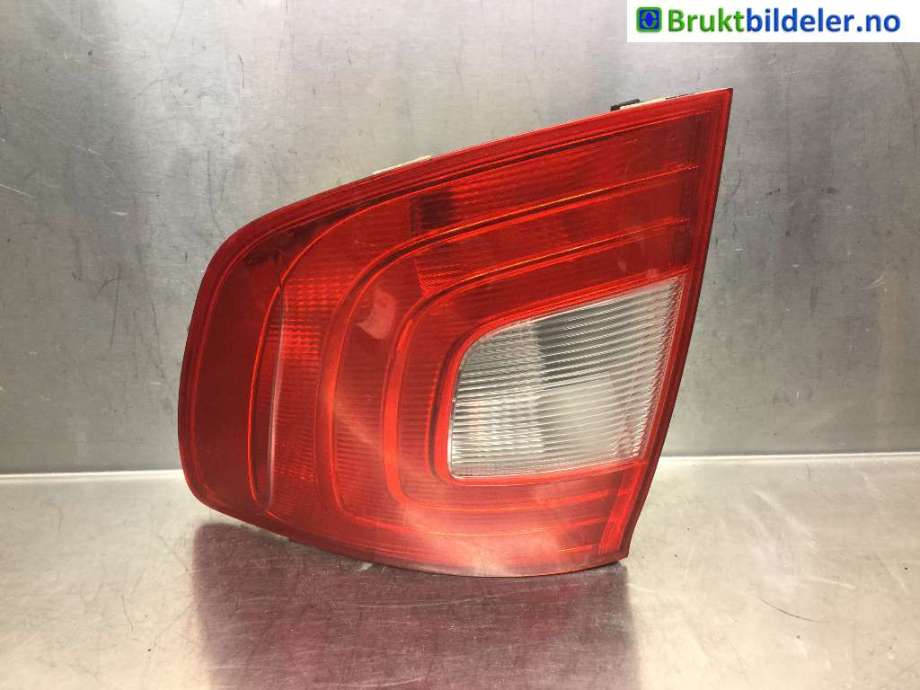 Baklykt høyre til Škoda Superb, 2008-2015 (Type II)  (SKODA|3T5 945 096)