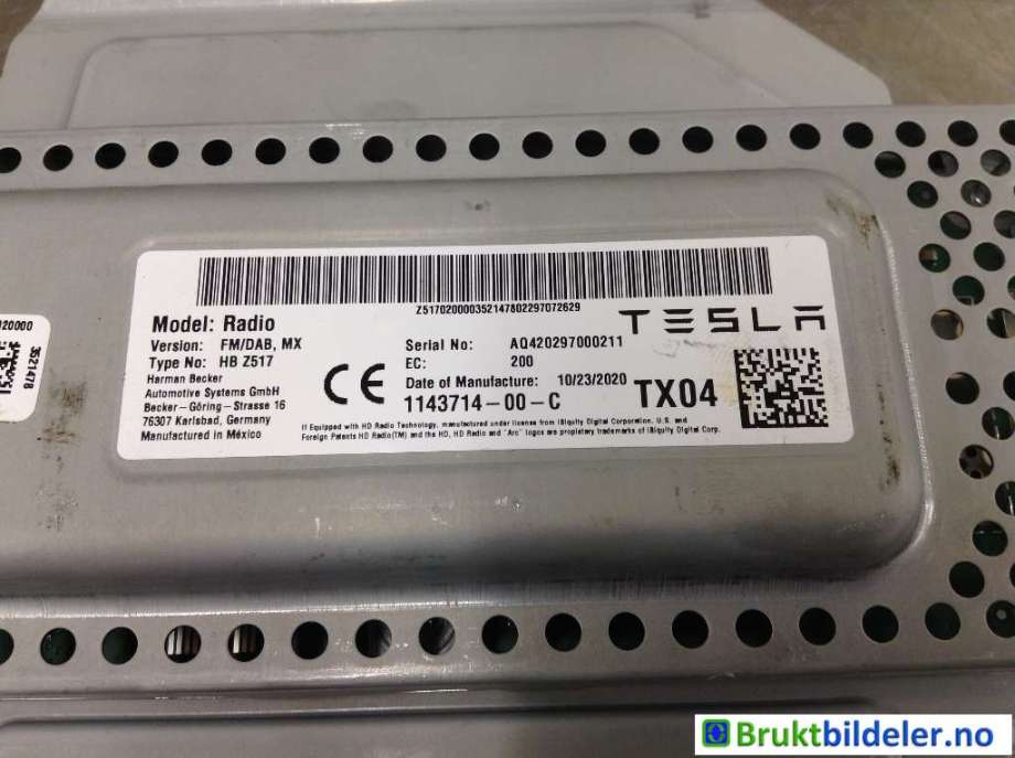 Bilstereo diverse til Tesla Model X 2016-->>  (TESLA|1143714-00-C|)