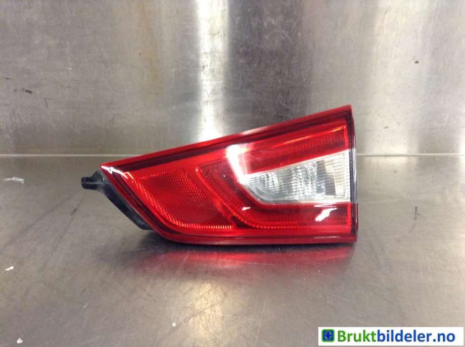 Baklykt høyre indre til Nissan Qashqai, 2014-2021 (Type II) (NISSAN|265504EA5D)